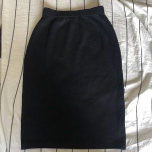 St. John basics knitted skirt